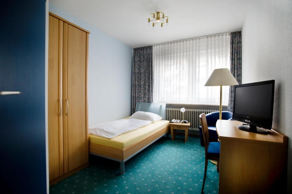 Weinstockwerk Hotel St Peter Neurenberg Kamer foto